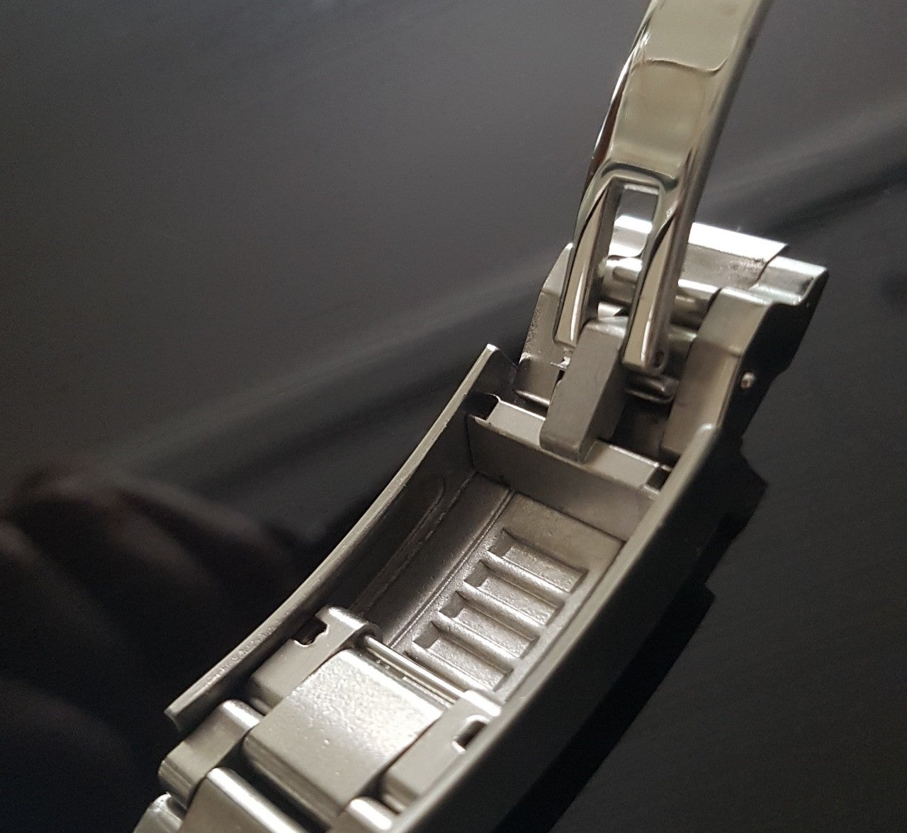 로렉스-서브마리서-시리즈1탄블랙다이얼-명품 레플리카 미러 SA급